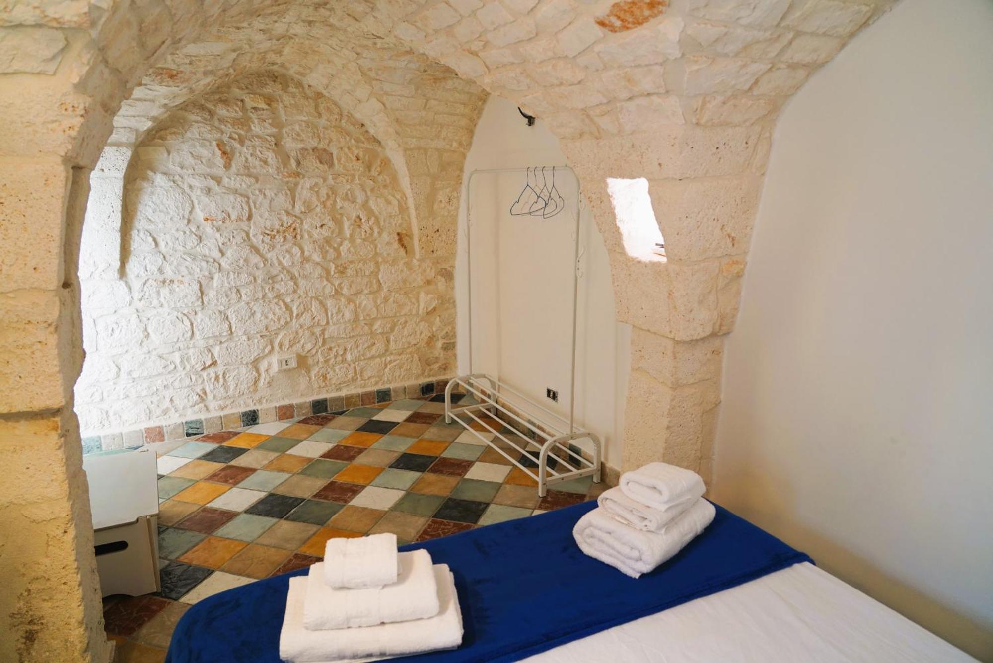 Villa Domus Magistri - A Pochi Passi Dal Centro Storico Ostuni Exterior foto