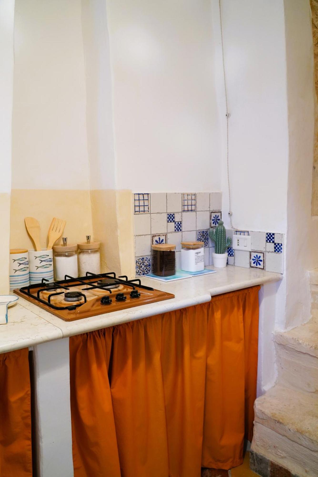 Villa Domus Magistri - A Pochi Passi Dal Centro Storico Ostuni Exterior foto